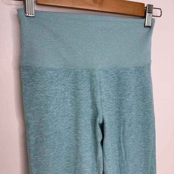 ALO Blue Quartz Heather High Waist Lounge Leggings - Picture 3 of 7